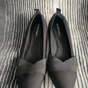Anne Klein Women's Black Flats